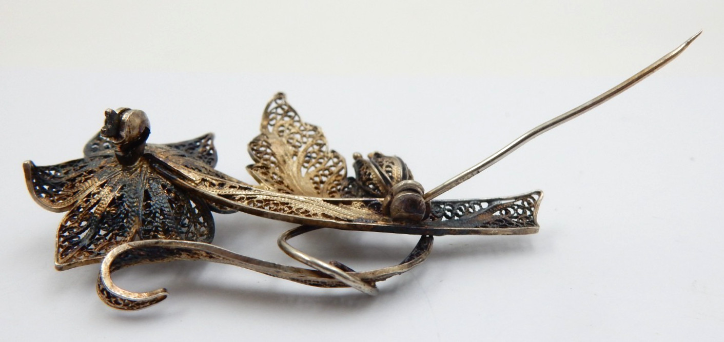 ANTIQUE VICTORIAN ERA FANCY STERLING SILVER FILIGREE FLOWER BROOCH PIN 7.3 GRAMS
