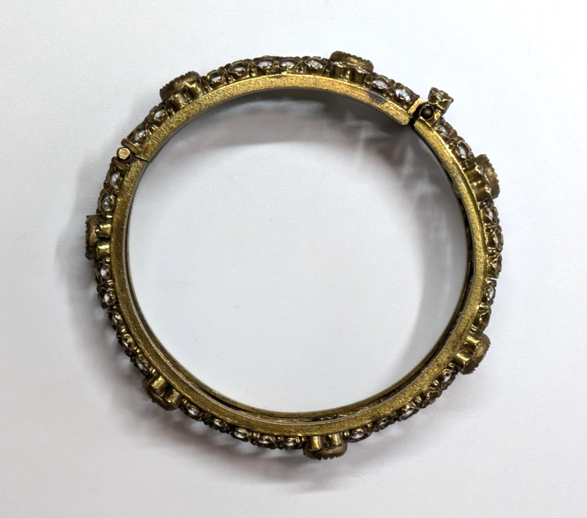 Kundan Style Indian Hinged Polki Bangle Bracelet Clear Glass Stones 1/2″ Wide
