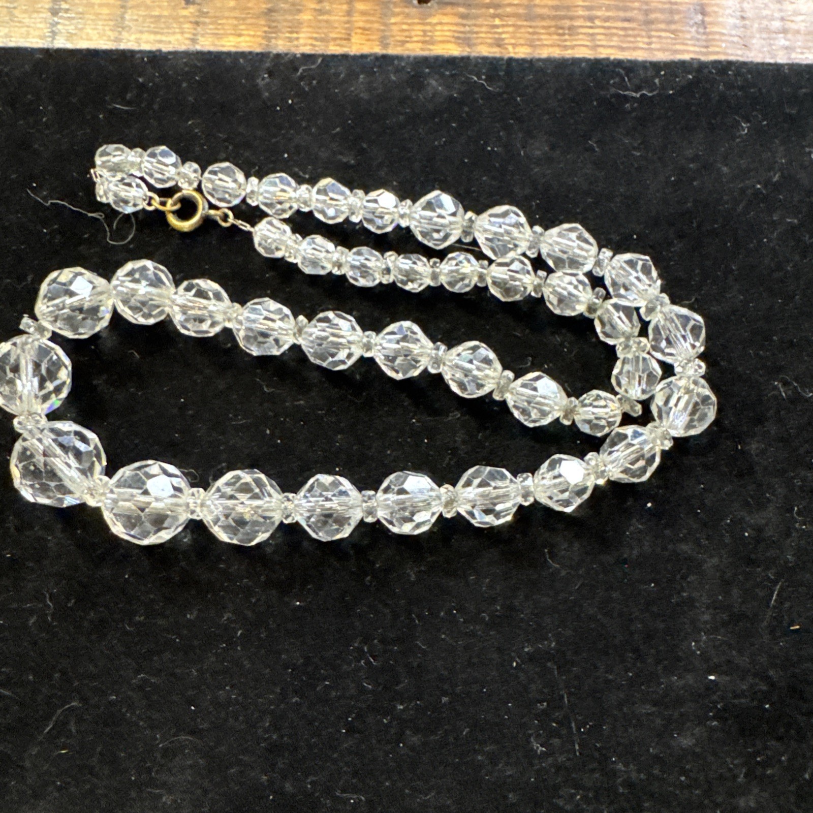 Vintage 1940s Sparkling Clear Crystal Graduating Faceted Bead Necklace 16”