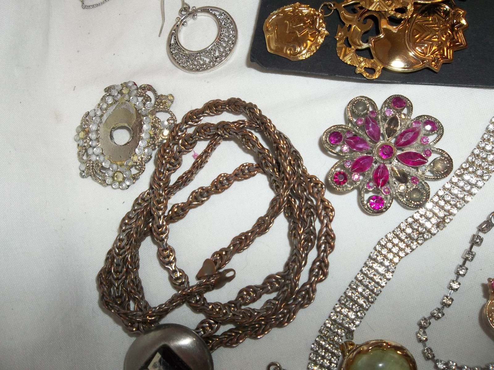 Vintage 1 lb Rhinestone Earrings Necklaces Brooch/pins Jewelry LOT Repair craft
