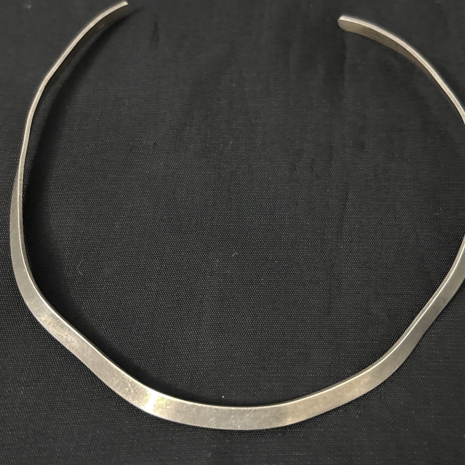 Vintage Sterling Silver Cuff Collar Necklace Flat Choker wavy 23g 14”
