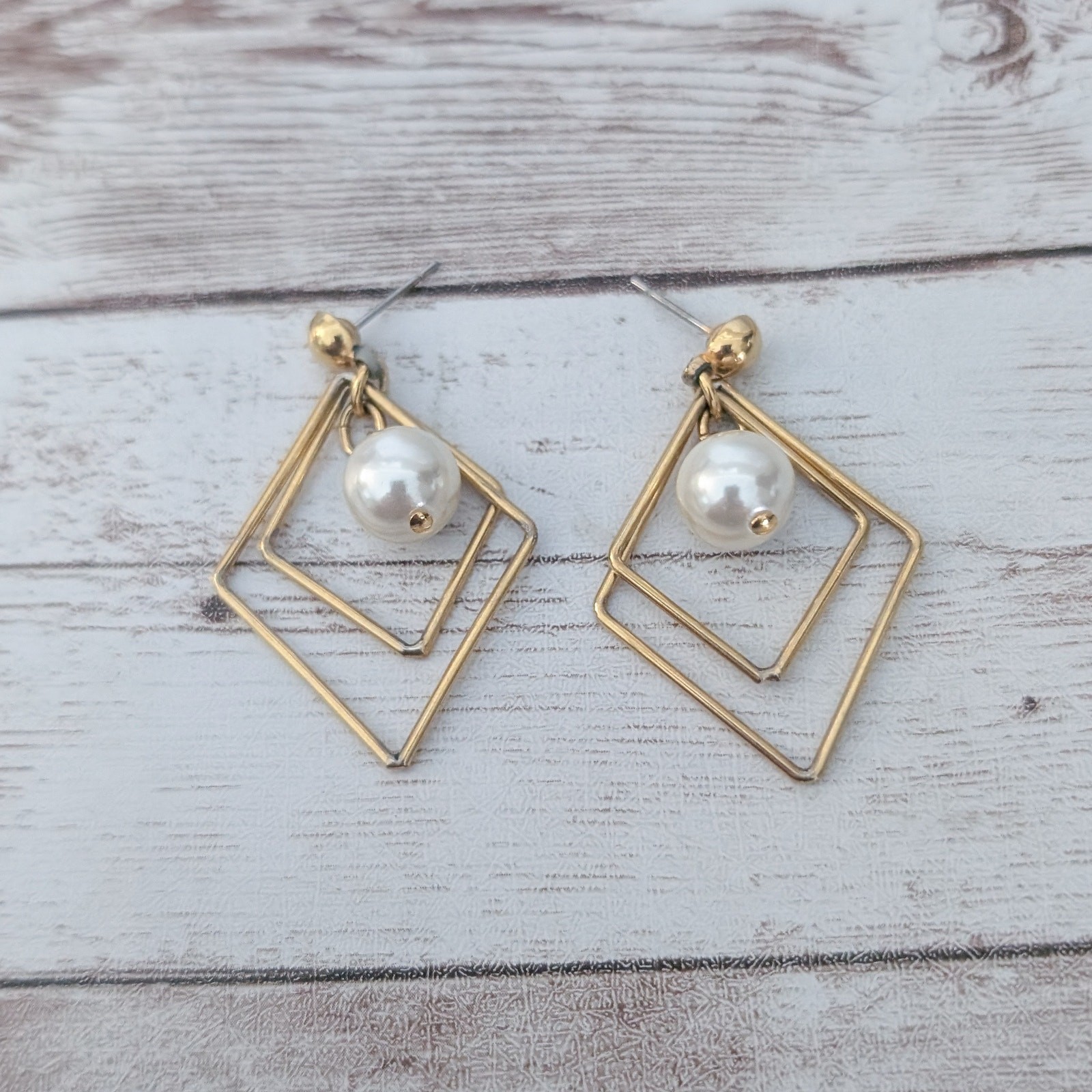 Vintage Earrings for Pierced Ears Gold Tone & Faux Pearl – Fair Condition