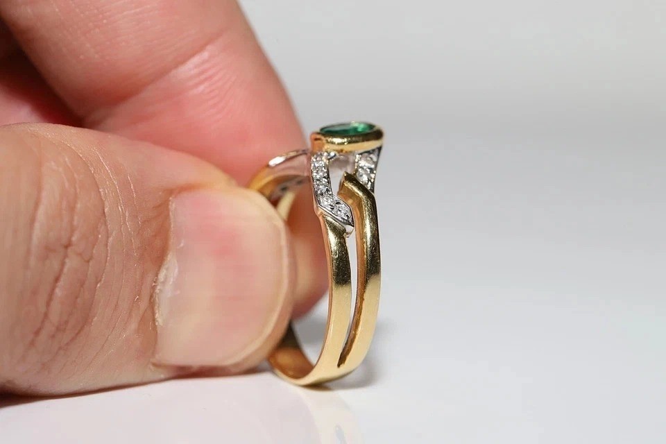 2.1Ct Art Deco Style Oval Lab Created Emerald & Diamond Wedding 14K Gold FN Ring