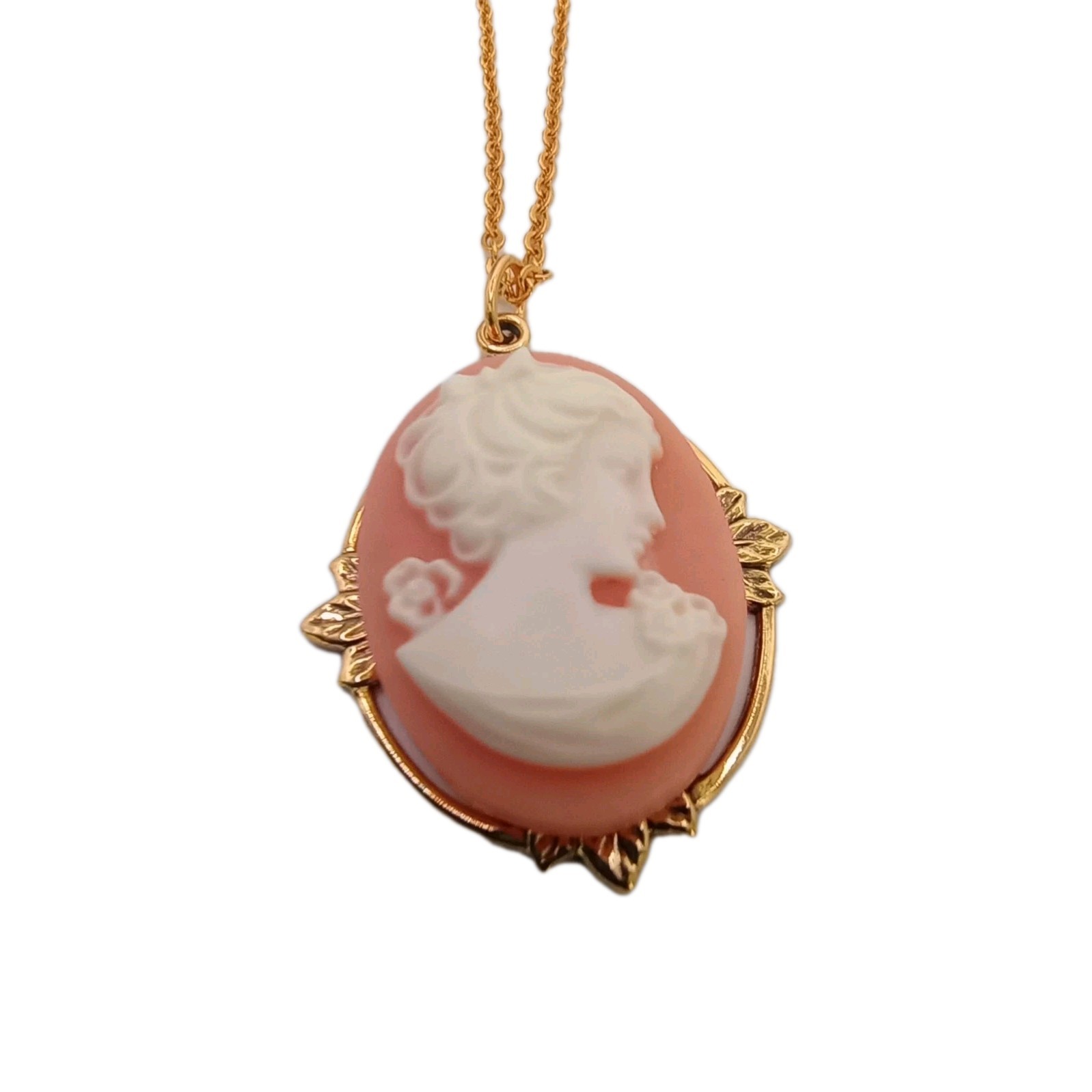 Vintage Pink Resin Cameo Pendant Necklace Fine Gold Tone Chain 20 In