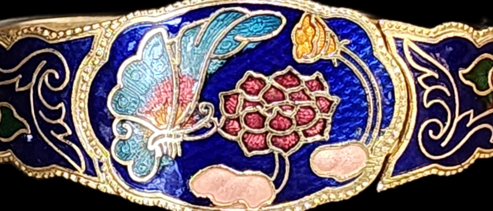 Vintage Cloisonne Cobalt Blue Floral Butterfly Enamel Bracelet Gold Tone