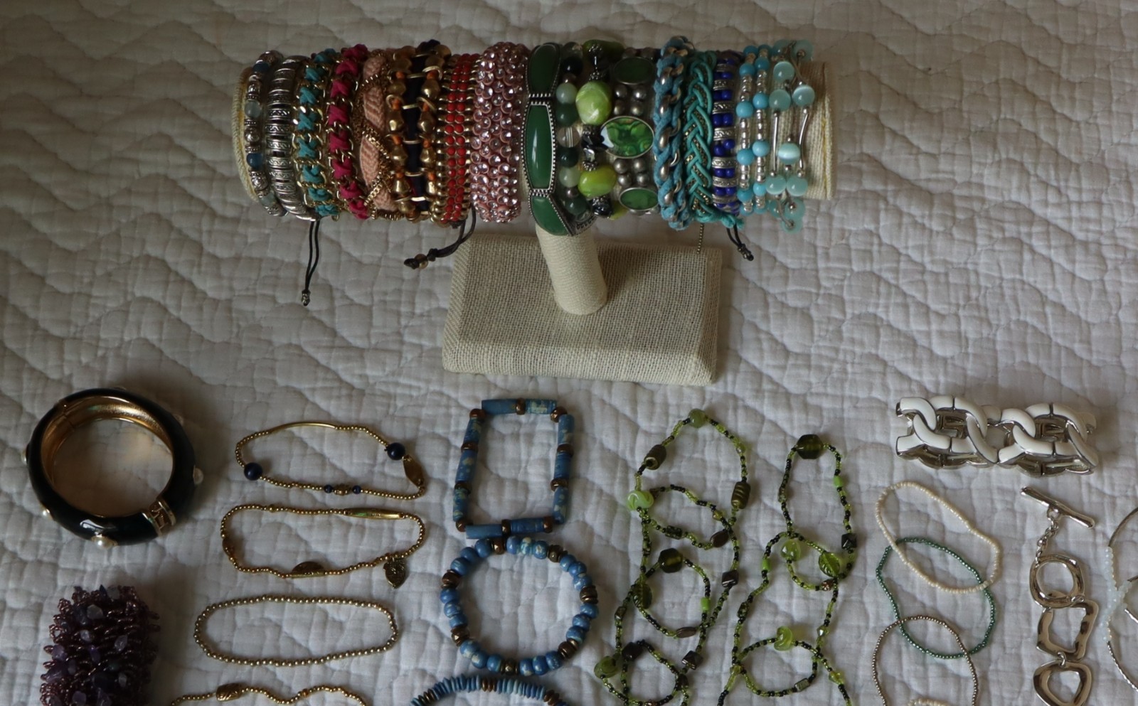 Mix Jewelry BRACELETS 66+ pc Lot, 3 Lbs,wearable, some with semi-precious stones