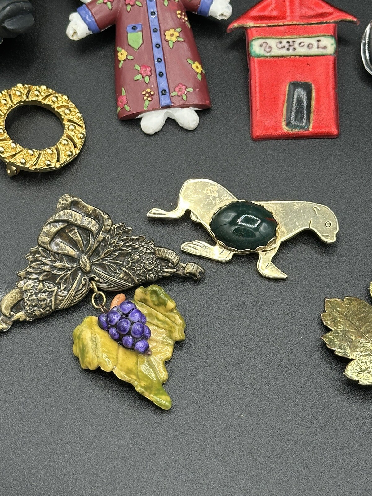 Vintage Lot of 27 Pins – Gold Tones & Silver Tones – Other- All Wearable