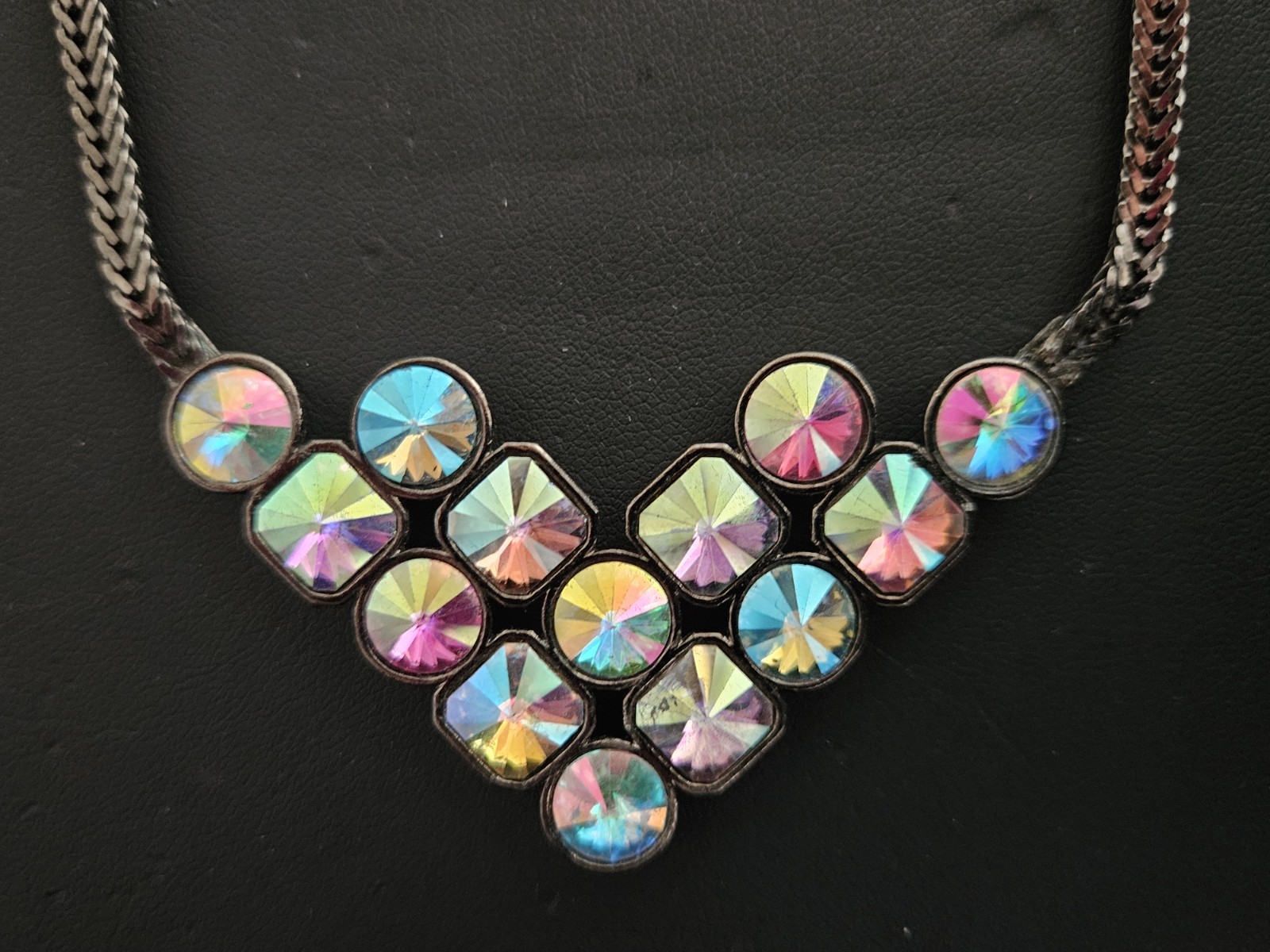 VINTAGE YSL YVES SAINT LAURENT AURORA BOREALIS V NECKLACE Great Condition!!