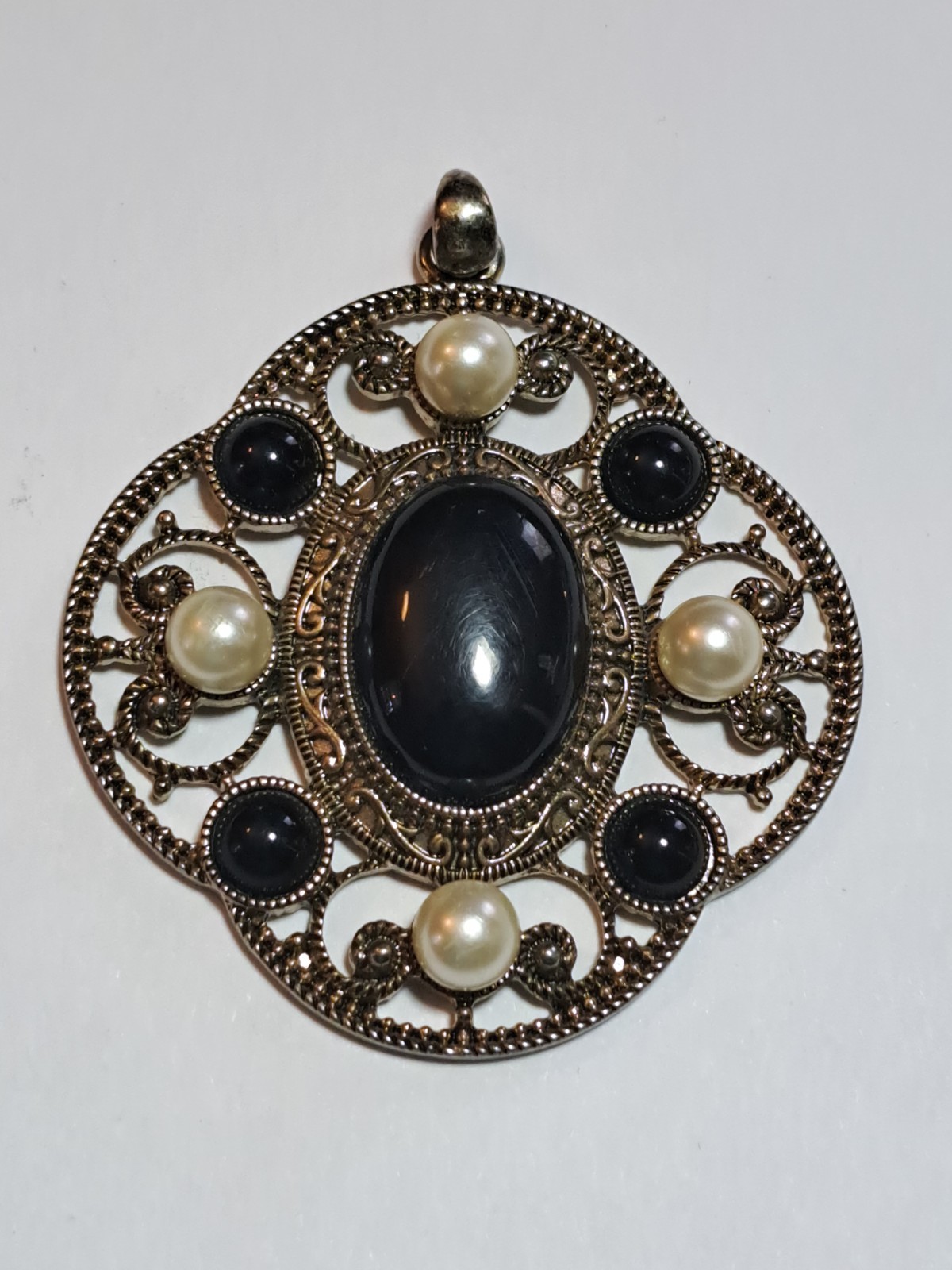 Vtg Elegant Gold Tone Filigree Black Cabachon Faux Pearl Edwardian Style Pendant