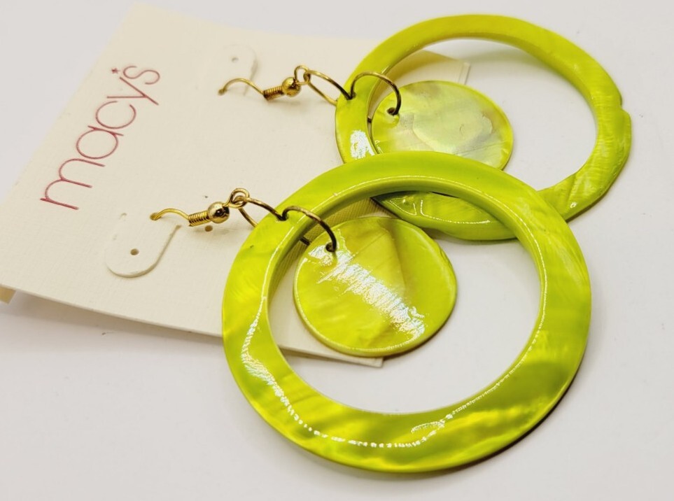 1980s Runway Green Pearlized Shell Earrings 2.5 in Vintage