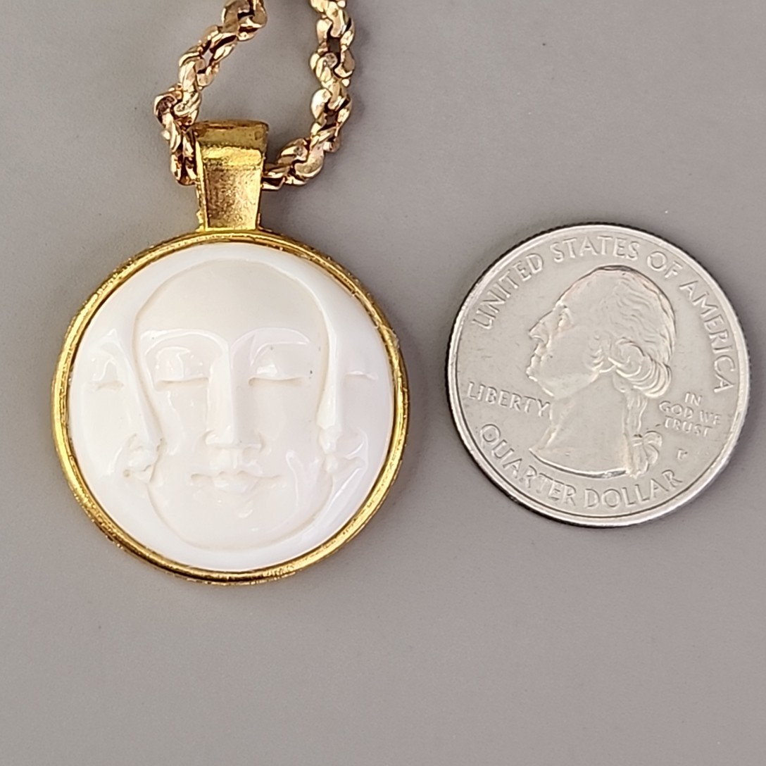 Vintage Triple Moon Face Pendant Necklace Crisscross Gold Tone Chain 22″