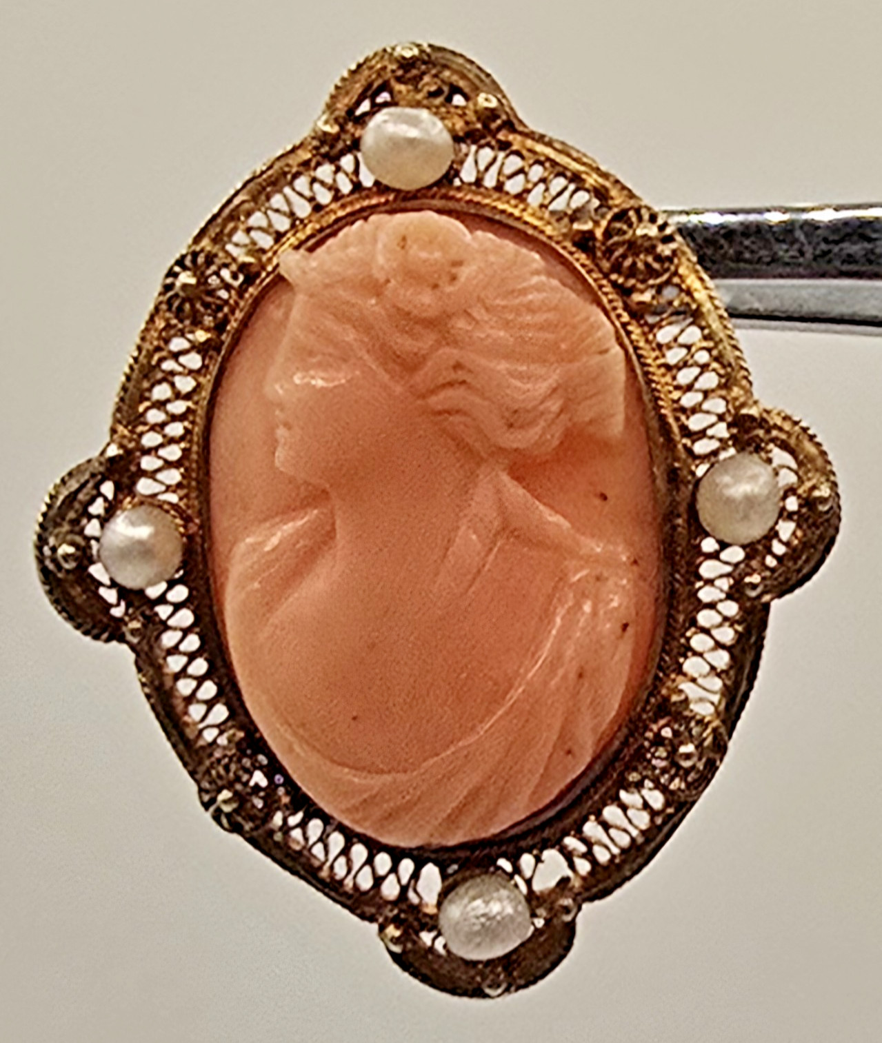 18K Gold Granulated Filigree Frame With High Relief Etruscan Revival Cameo