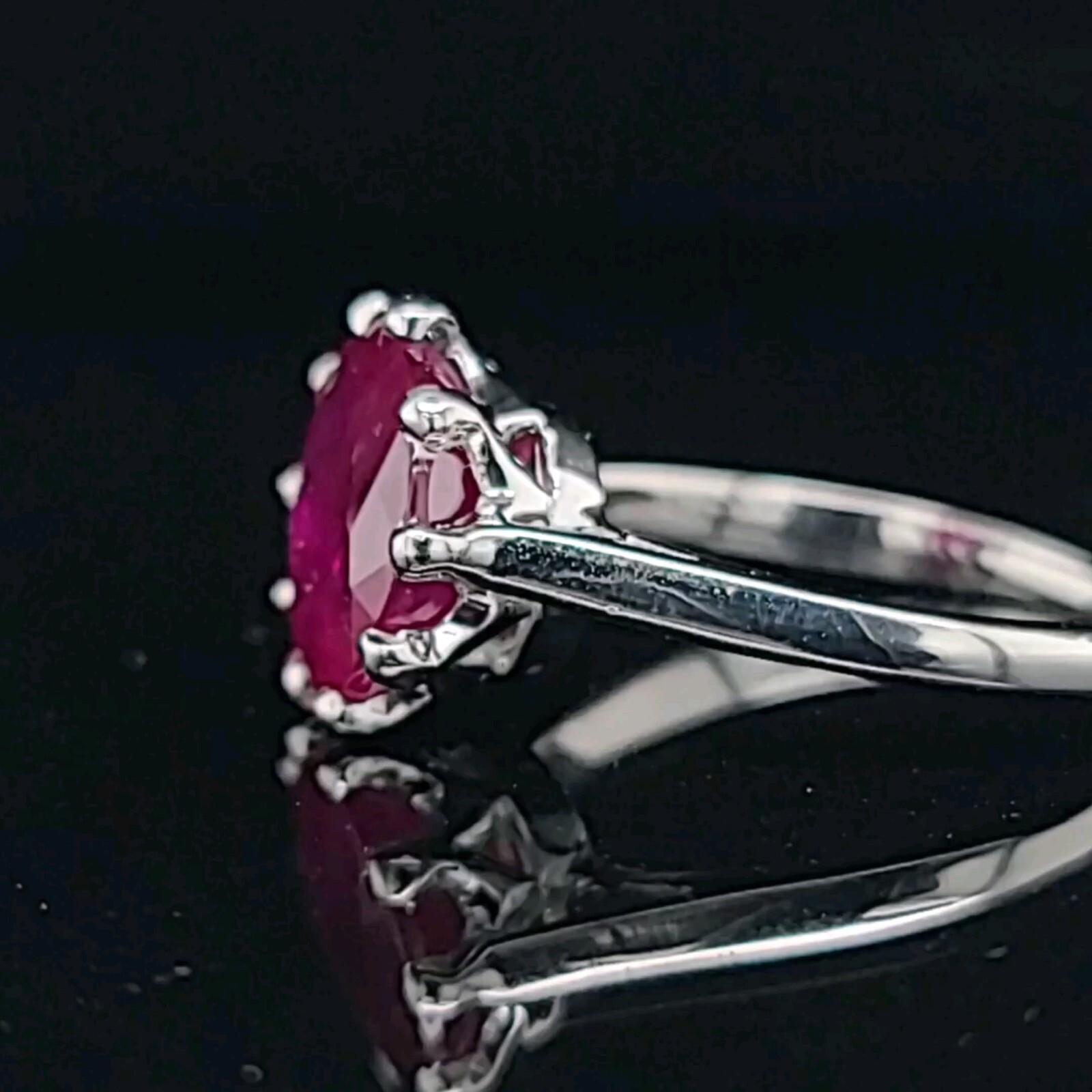 Vintage Platinum Engagement Ring 4.31ct. Natural Burma Round ruby GIA CERT