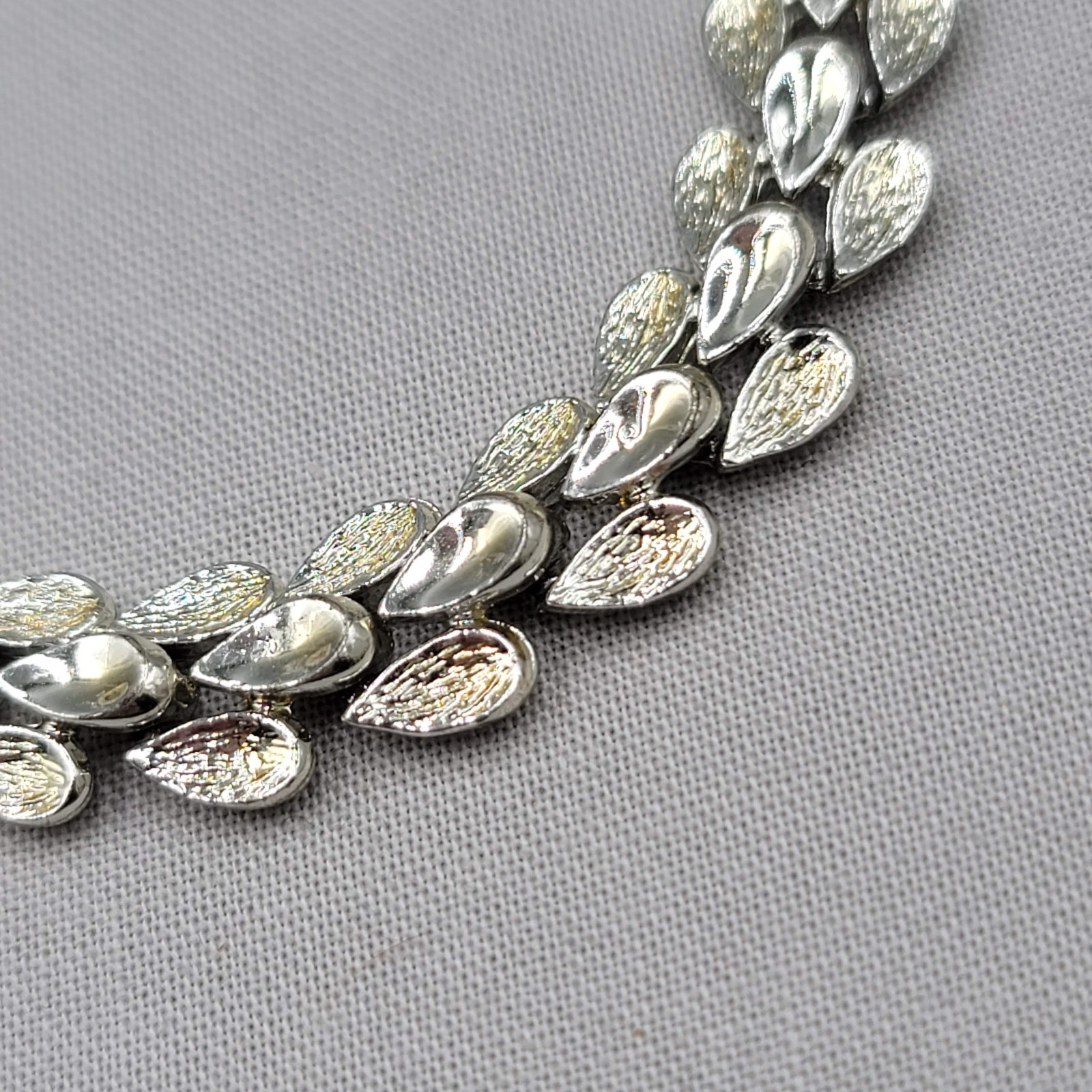 Vintage Coro Silver tone Panel Bracelet Safety Chain 6.75″