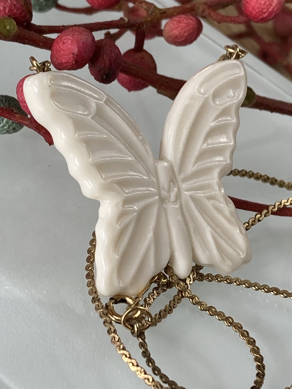 VTG 1/20th 12k Gold Filled Lenox Butterfly Pendant Serpentine Necklace 18.25″L
