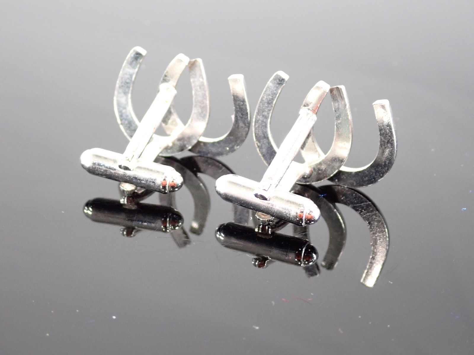 Vintage Anson Horseshoe Cufflinks PAT. Pending Silver Tone Western Lucky Charm