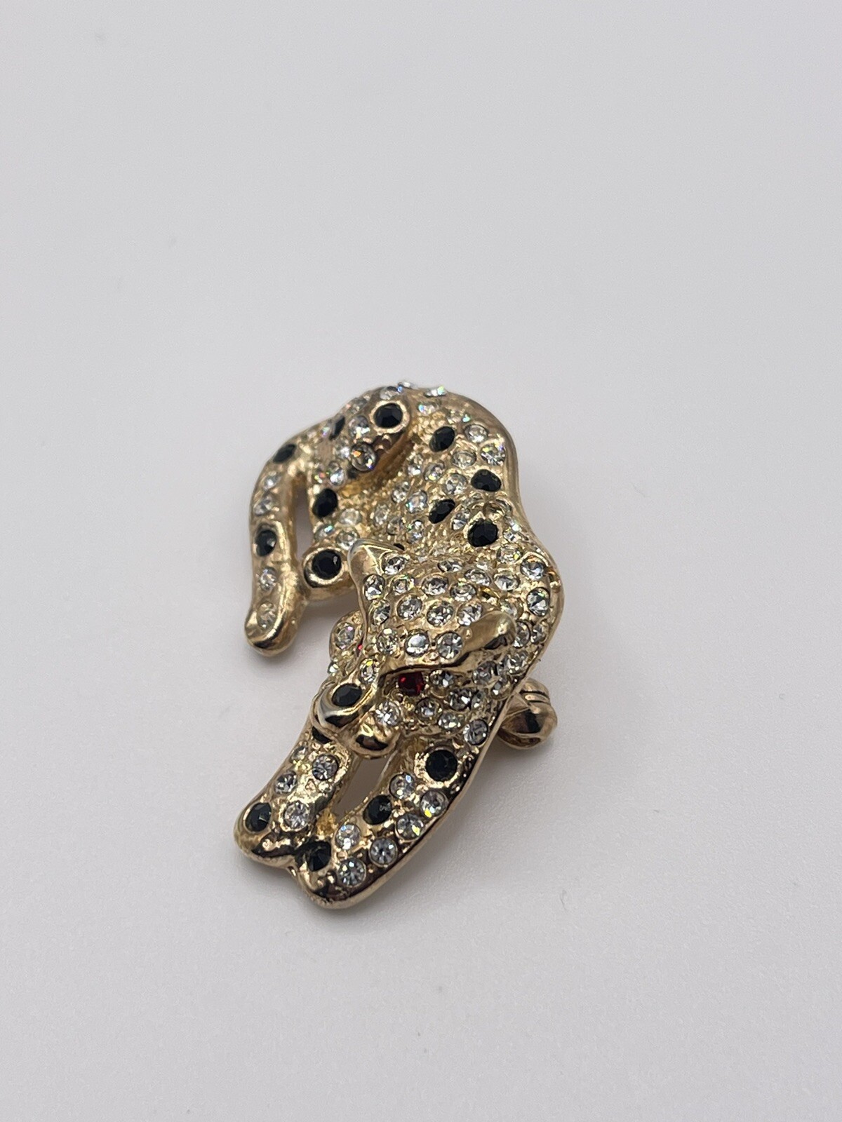 Vtg Signed Roman Black & Clear Pave’ Rhinestone Panther W/Red Eyes Brooch