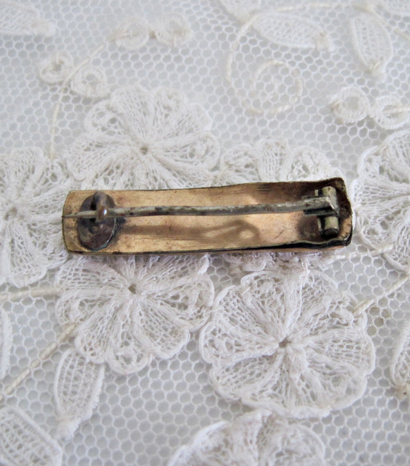 Antique Victorian Taille d’Epargne Black Enamel Rolled Gold Bar Pin Brooch READ