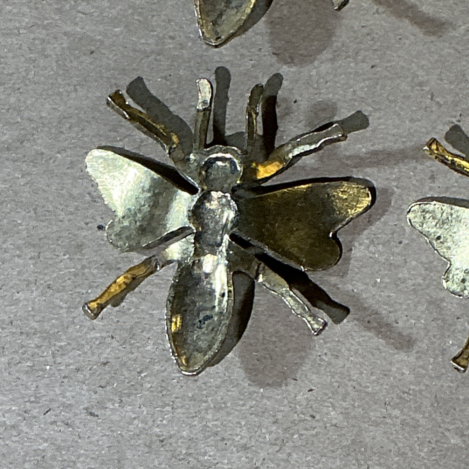 Group Of 8 Vintage Gold Finished Wasp/Bee Jewelry Pieces As Is INV-AT08