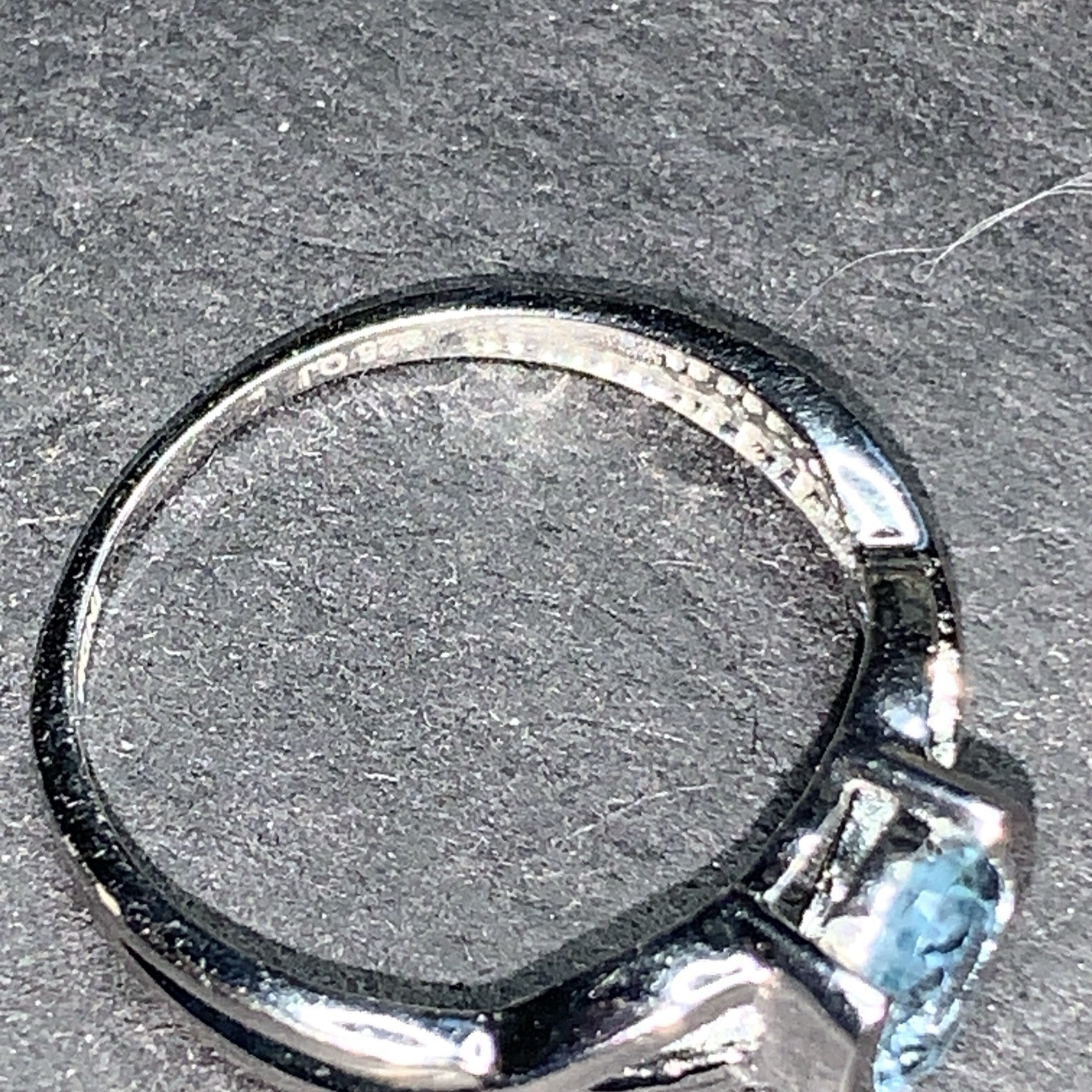 STERLING SILVER 925 Lot Ring W76 India QJ Light Blue Crystal Fancy Modest Band