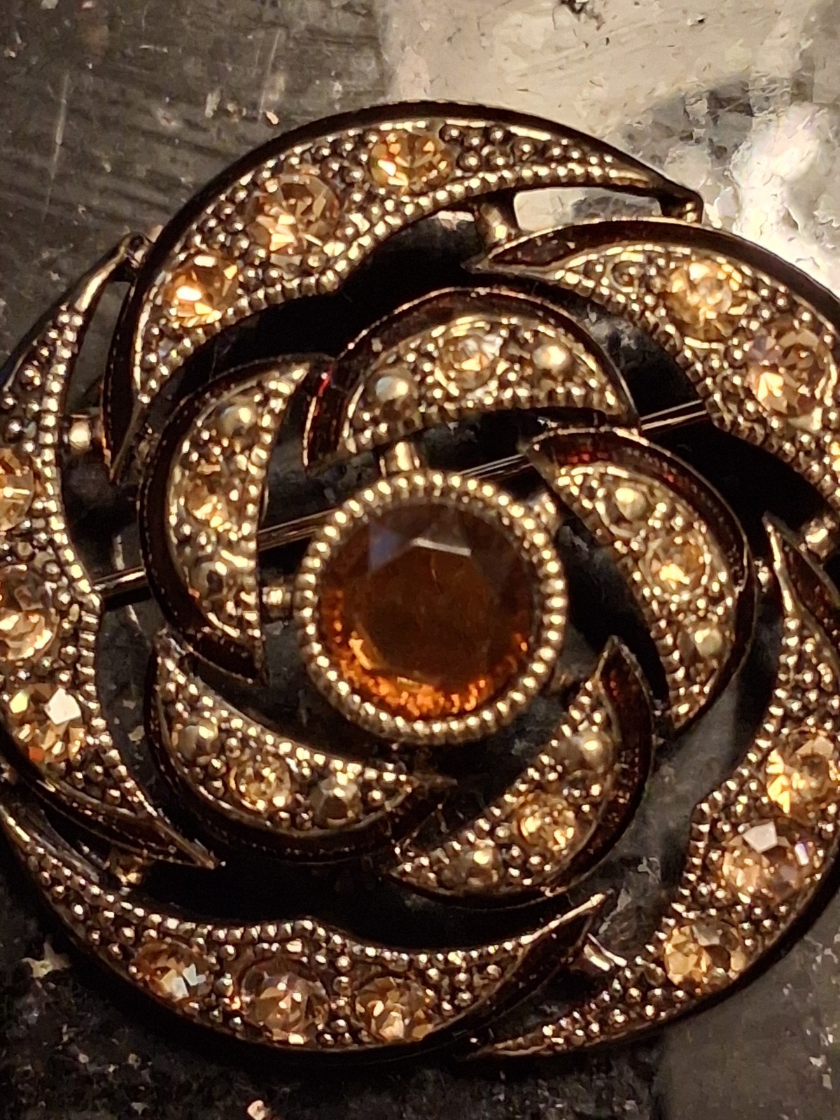 Vintage mid-century whirlpool pin.