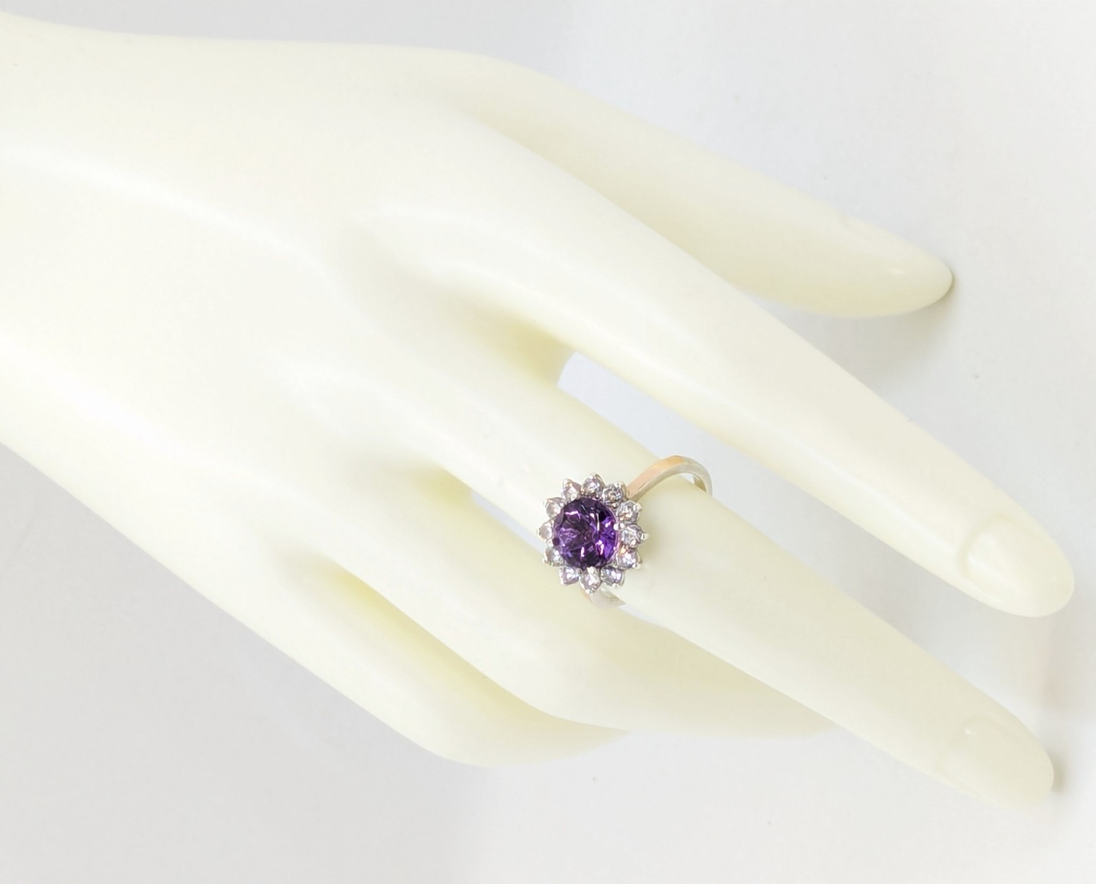 Vintage Luxury RING Silver 925 with Bright Amethyst -size: 7.5US (17.5mm) | #110