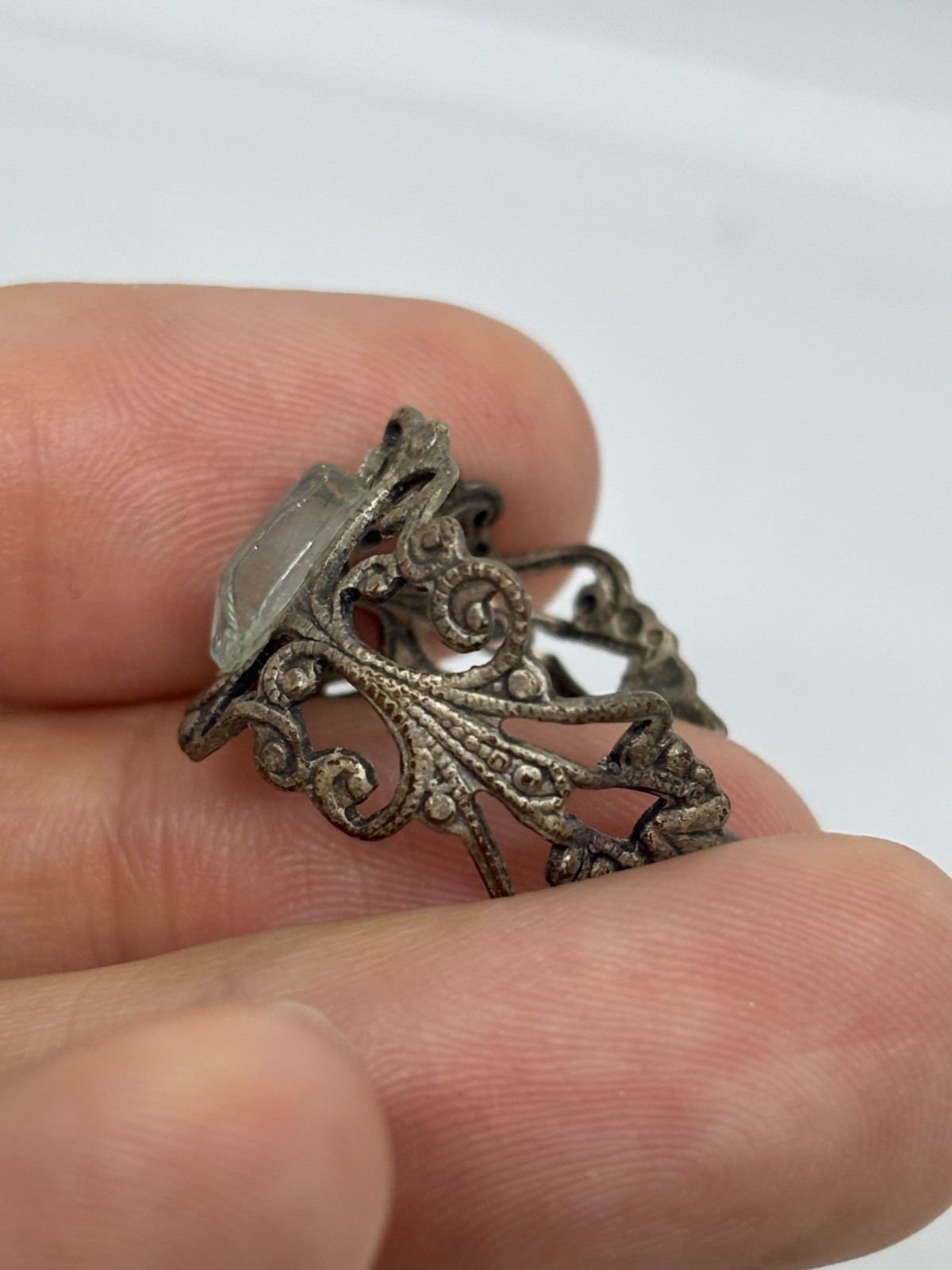Handcrafted Vintage Sterling Silver Raw Cut Tourmaline Victorian Florentine Ring