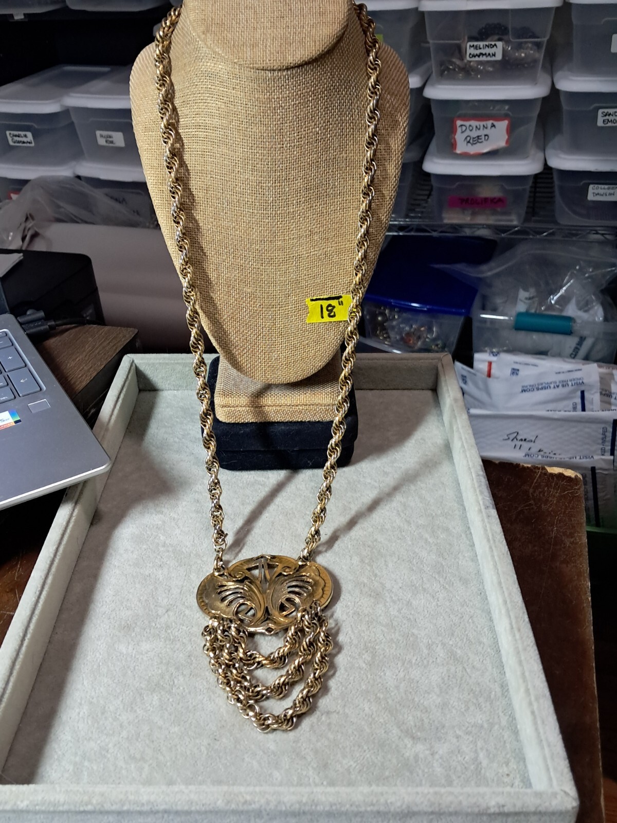 EDLEE VINTAGE GOLDTONE SWAG NECKLACE-28 INCHES TO THE PENDANT-(6)