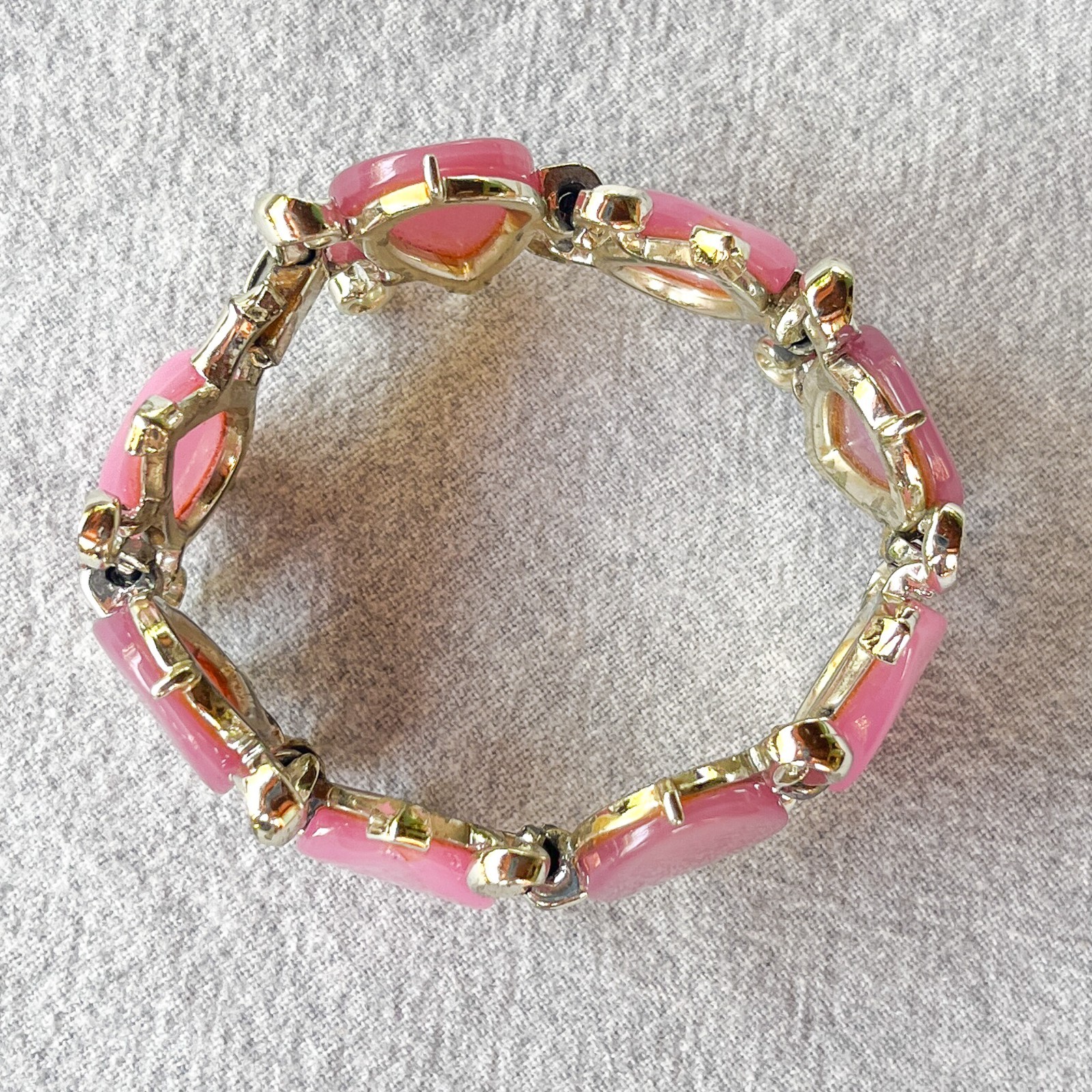 Vintage Pink Thermoset Bracelet Moonglow Atomic Mid Century Costume Jewelry