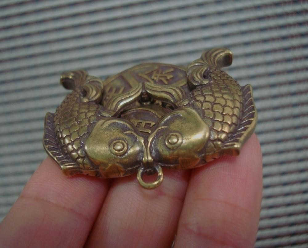 Vintage Style Solid Brass Two Fish Figurine Statue FengShui Pendant Bags Charms