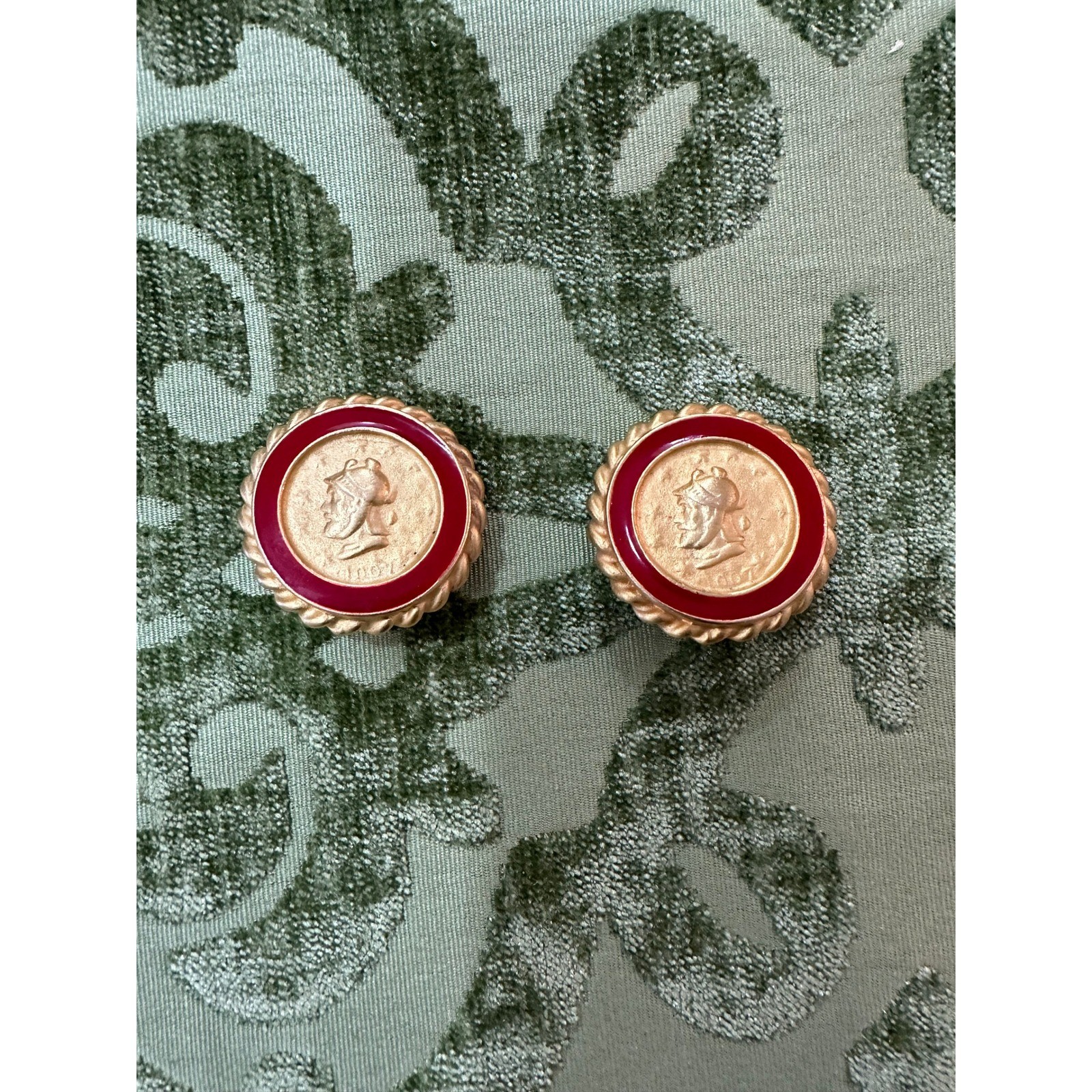 Unbranded Roman Coin Clip On Earrings Women OS Gold Red Good Vintage Enamel