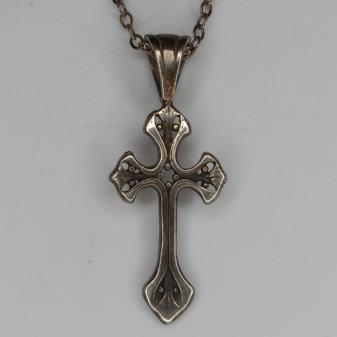 Vtg Jezlaine Sterling Silver Ornate Gothic Cross Pendant 1.5″ Necklace 20″ 5g