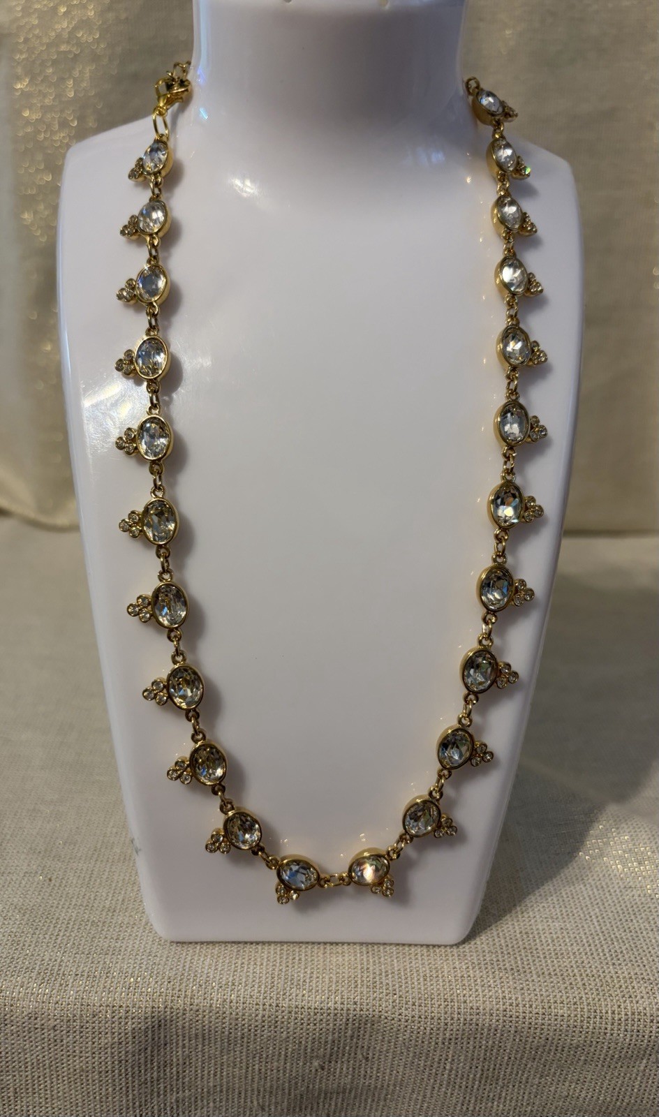 Vintage Swarovski Gold Clear Crystal Trefoil Station Link Necklace