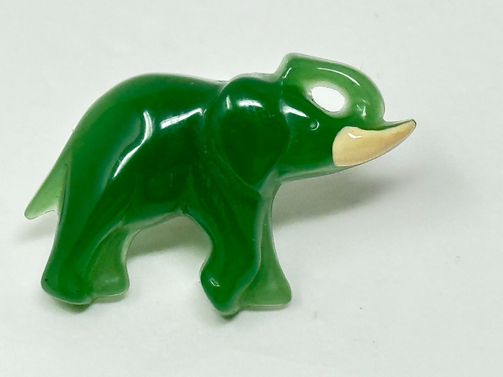 Vintage 1984 AVON Lucky Friends Green Elephant Tac Pin