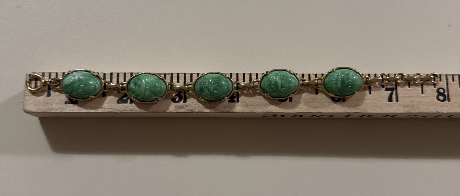 Vintage Faux Jade Scarab Oval Bracelet Gold Tone Green Bezel Set 5 Gemstones