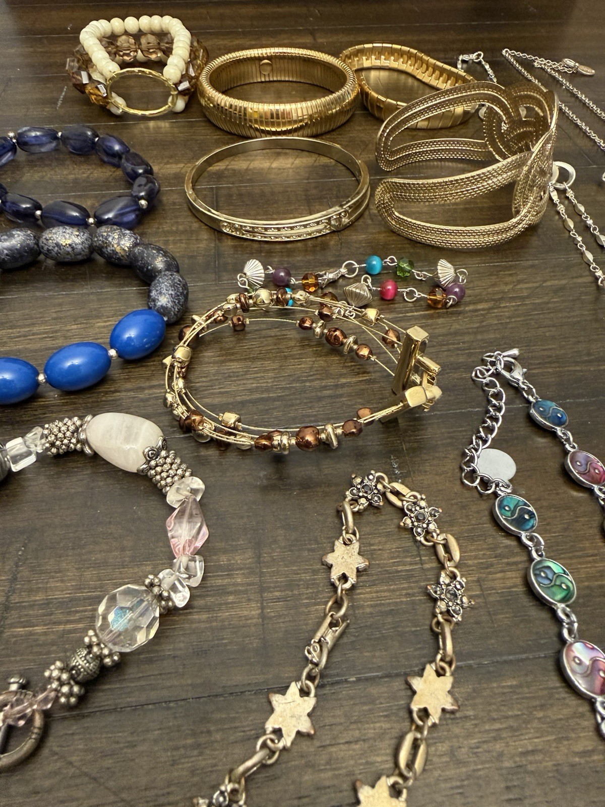 Vintage Jewelry Necklaces And Bracelets Lot Of 26 Assorted