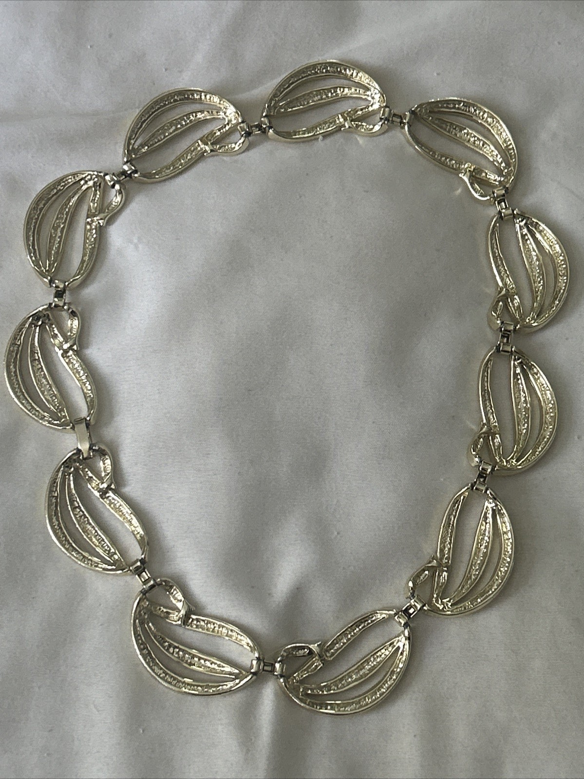 Vintage Modernist Open Link Choker Necklace Mid Century Wave Openwork 18”