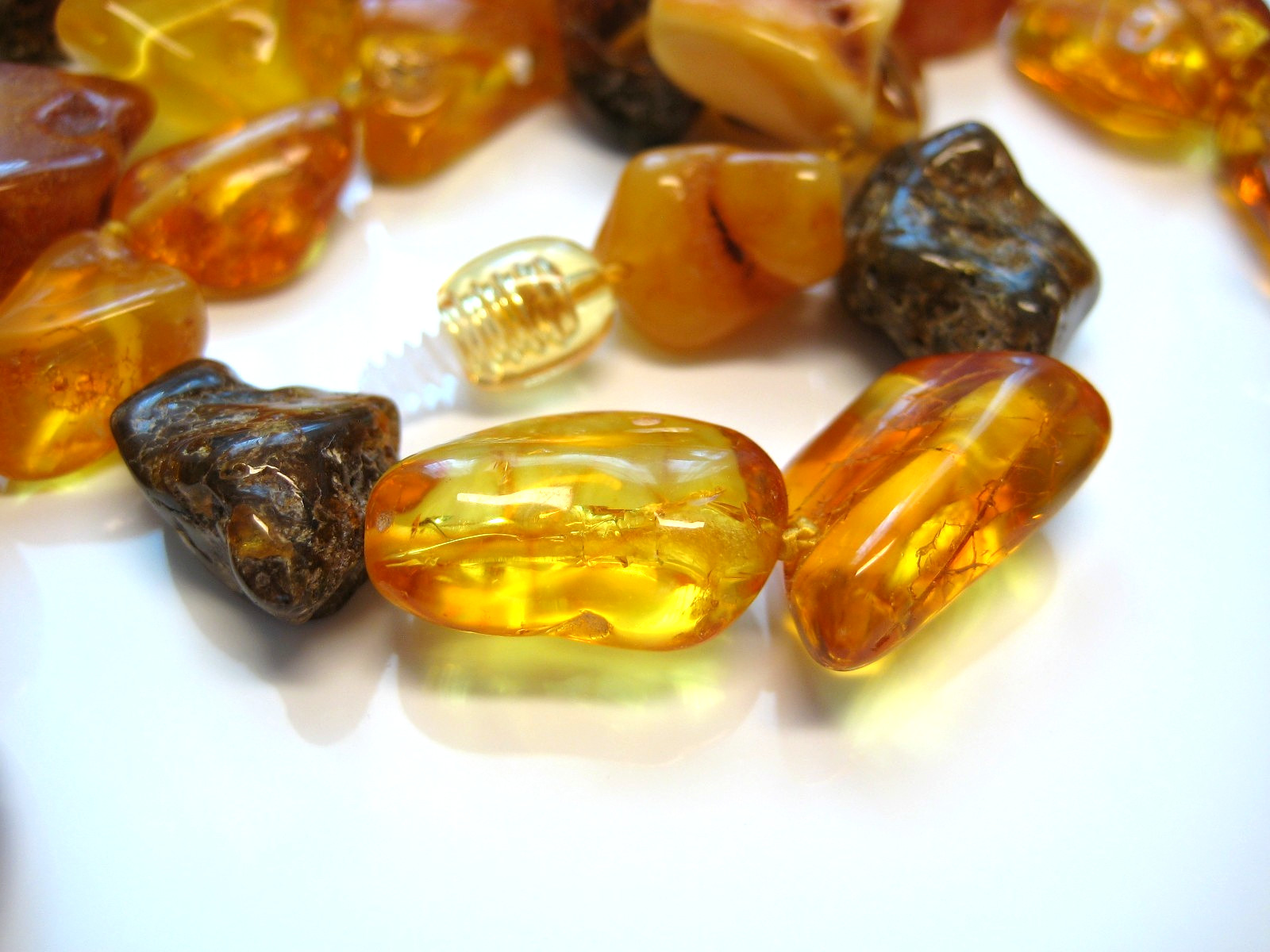 Genuine Massive Amber Beautiful Baltic Amber Necklace 20.5 inches !!!