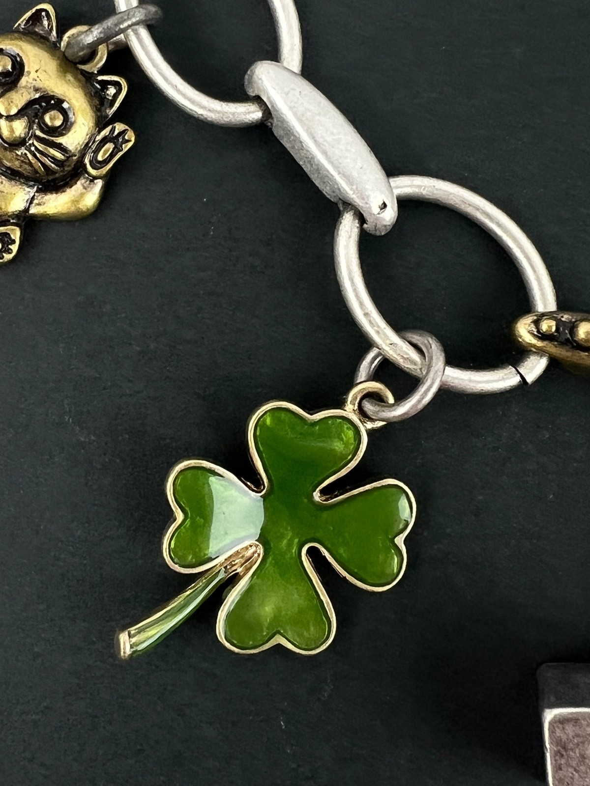 Matte Silver Metal Good Luck Charm Bracelet Dice Shamrock Wishbone Horseshoe 8″