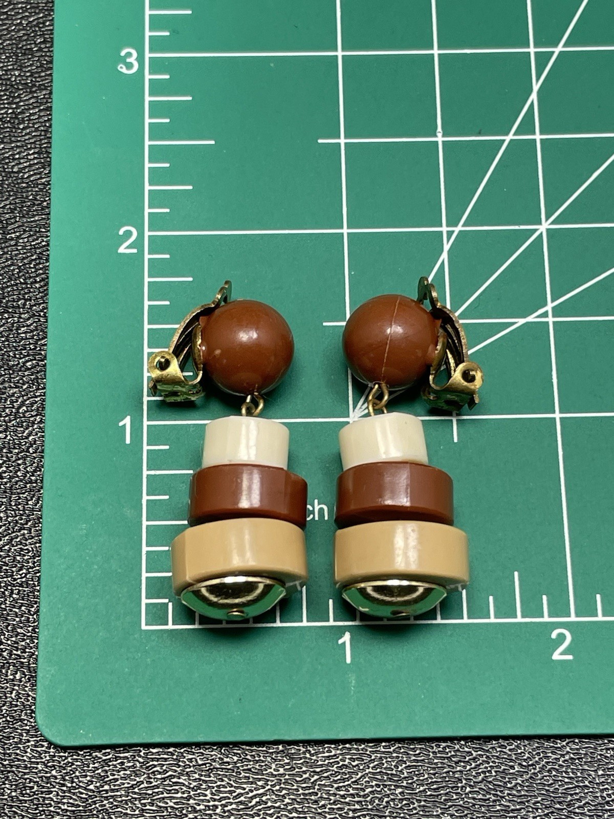 Vintage 1.8” Brown Plastic Beaded Retro Clip Earrings