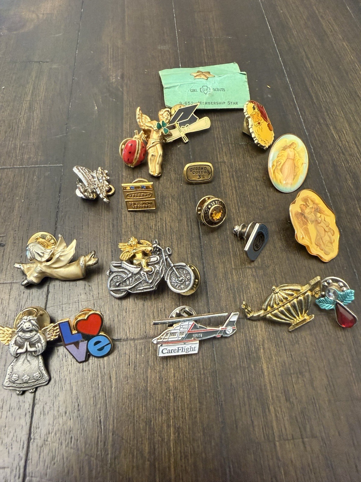 Lot Of 19 Vintage Pins