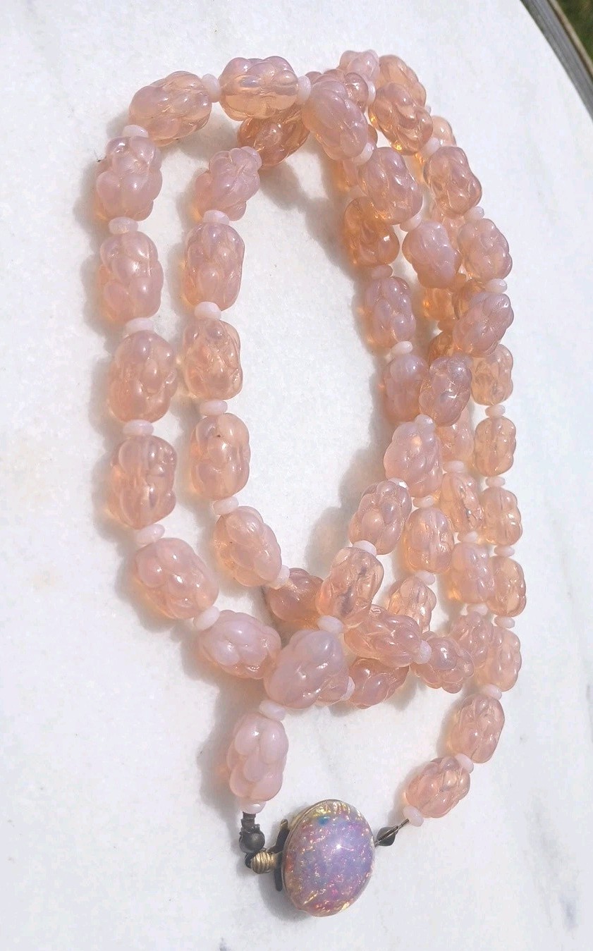 ANTIQUE MOLDED BERRY OPAL MILKY PINK OPALINE GLASS BEAD FLAPPER NECKLACE SET 3ft