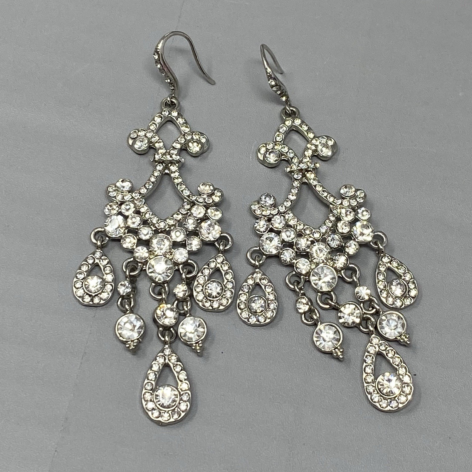 Large Chandelier Earrings Formal Wear Glass Rhinestones Silver Tone Pierced 3.5″