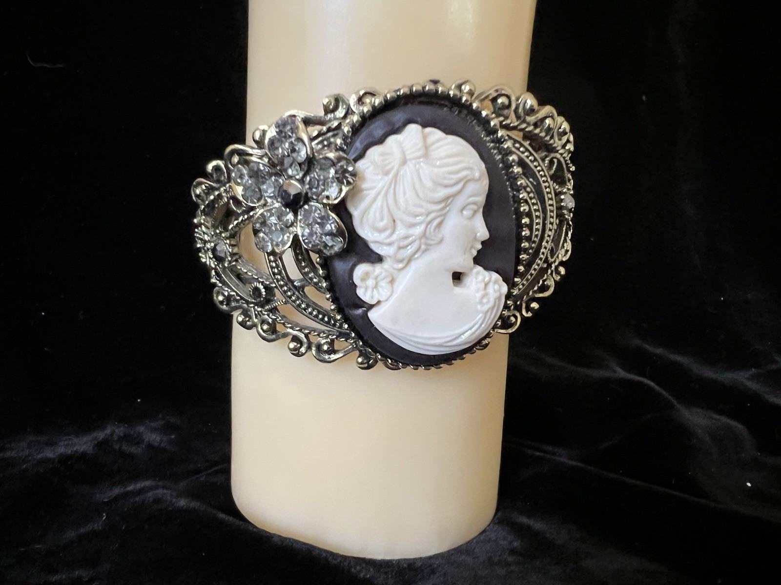 Vtg Estate Cameo Jewelry Artisan Painted Floral Romantic Victorian Revival Lot