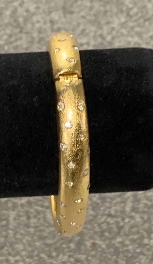 Vintage Swarovski Swan Gold Tone Signed Crystal Pave Hinged Bangle Bracelet