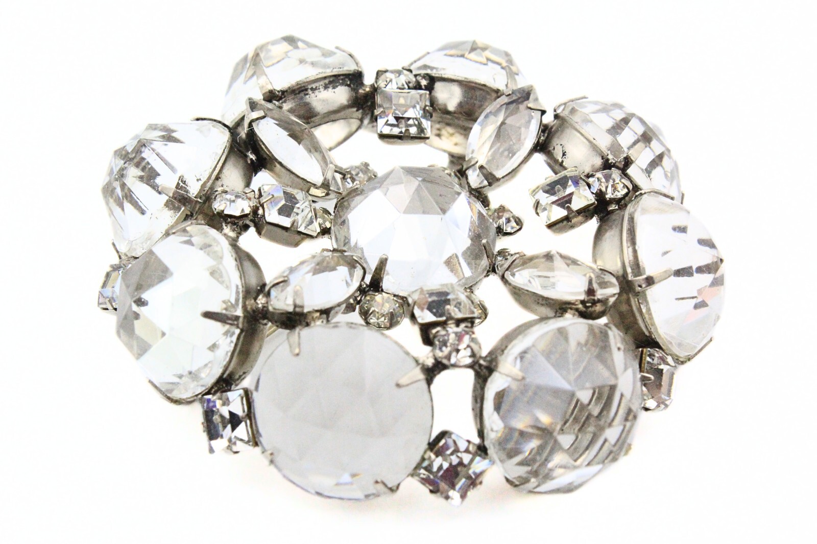 Breathtaking Schreiner NY Clear Glass Crystals Fancy Brooch