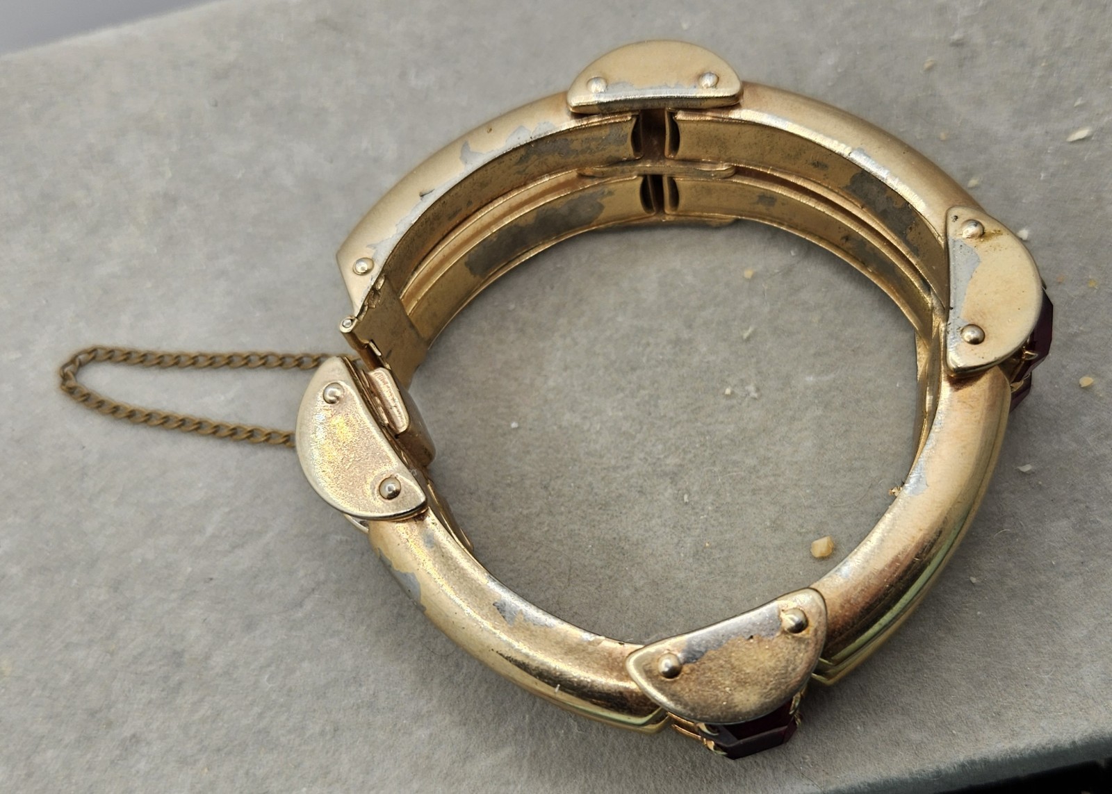 VTG Art Deco Bracelet Gold Plated Red Glass Domed Bar Tank Link Safety Chain