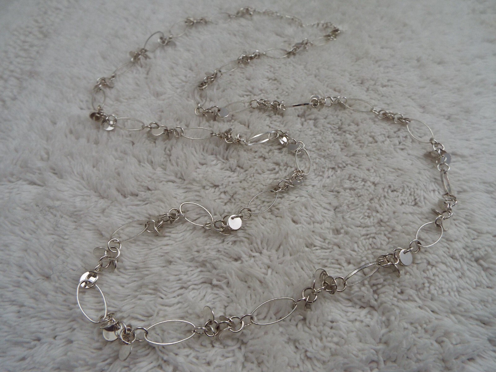 Silvertone Charm Chain Necklace (J38)