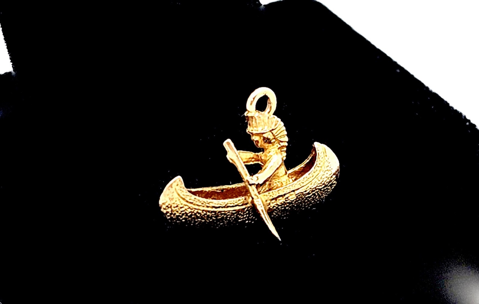 1921 PAYTON PEPPER CO. BIRMINGHAM 9K SOLID GOLD N.A. INDIAN ROWING A CANOE CHARM