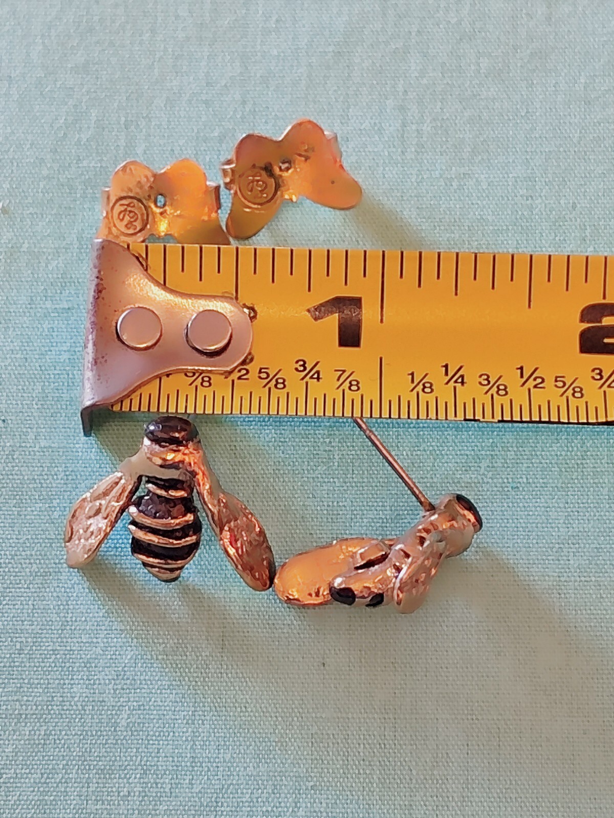 Vtg Bumblebee Hornet Earrings Gold Tone Butterfly Backs Unknown Maker